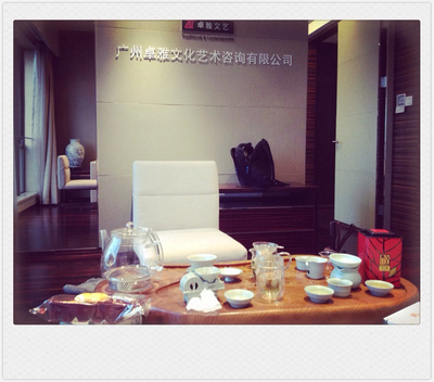 廣州卓雅文藝 2014畫冊與藝術(shù)文化咨詢服務(wù)的璀璨融合